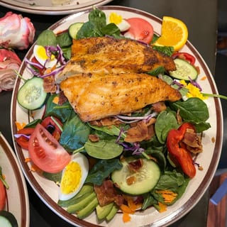 Spinach Salmon Salad